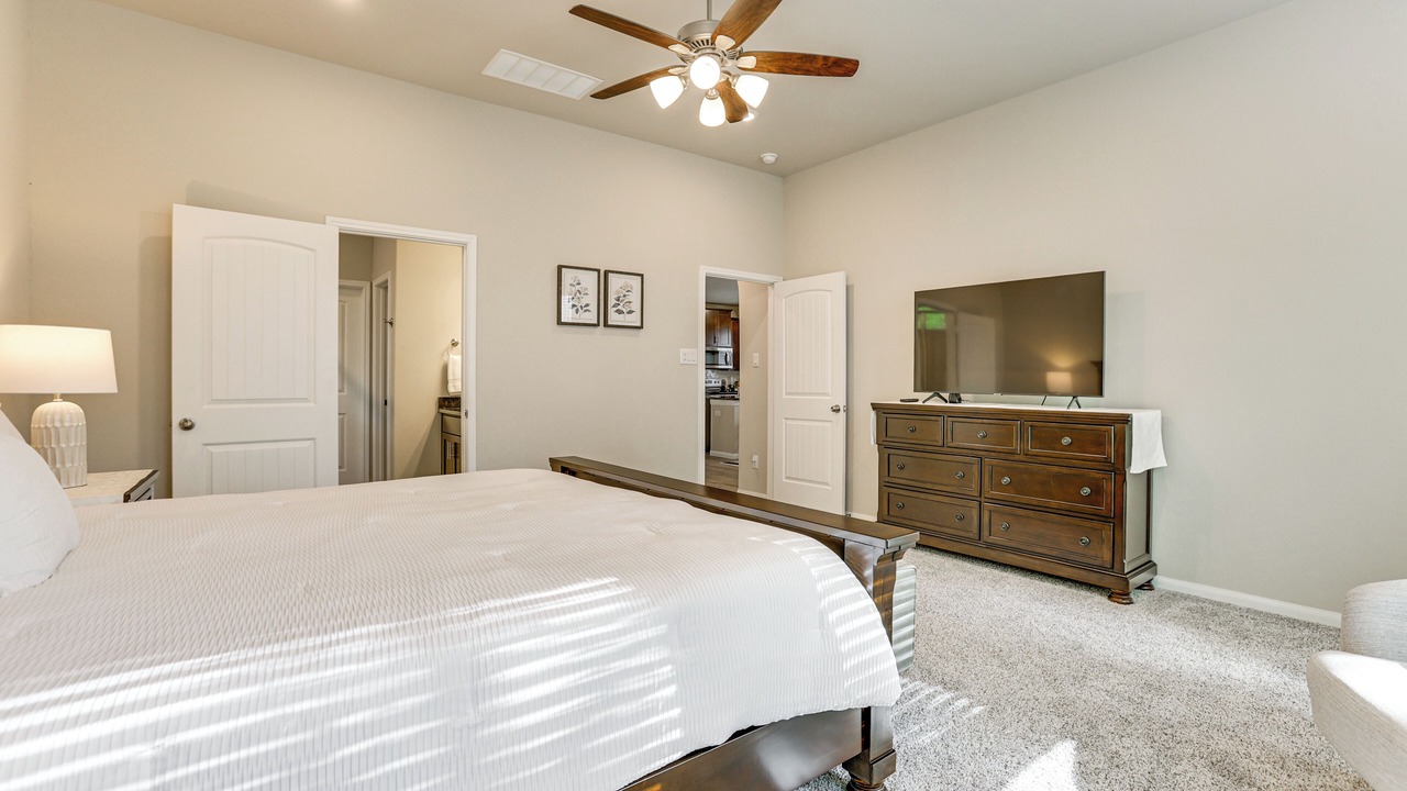 Photo of Bedroom in Walden on Lake Conroe