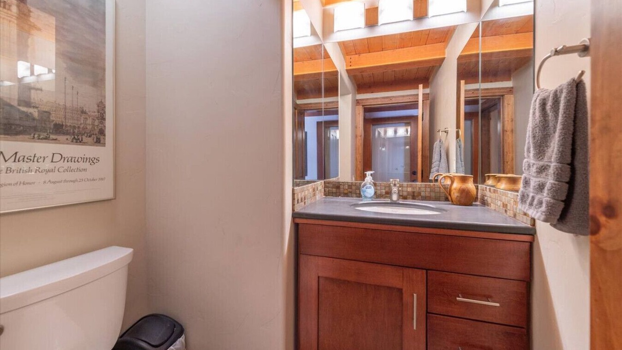 Photo of Bathroom in Alpine Meadows