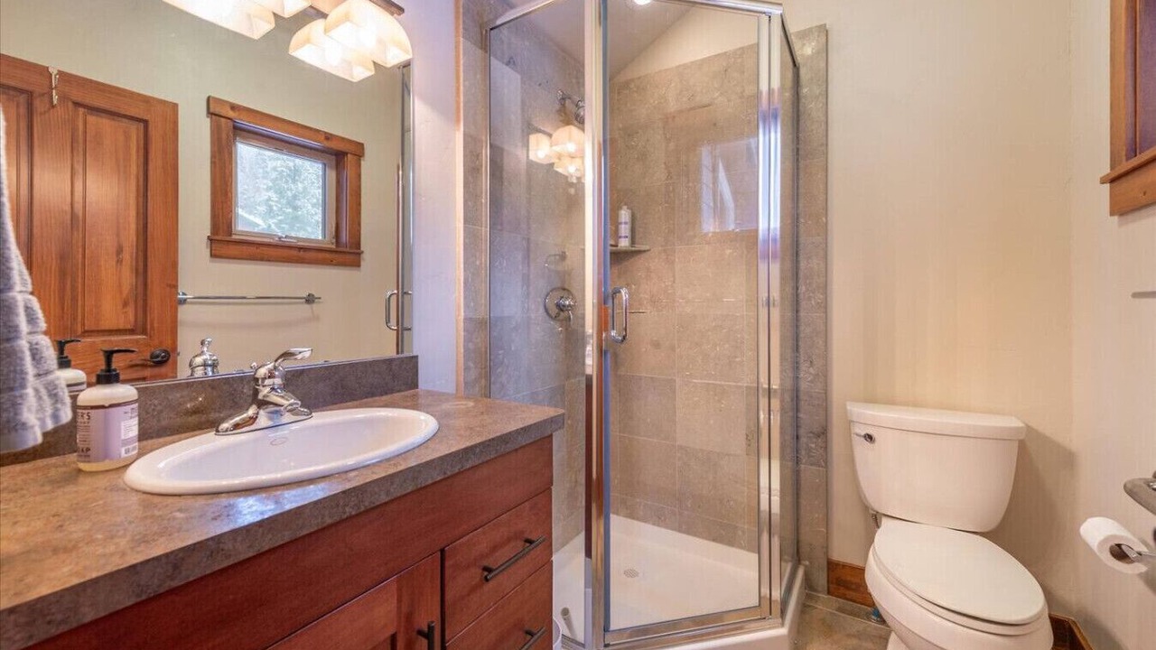 Photo of Bathroom in Alpine Meadows