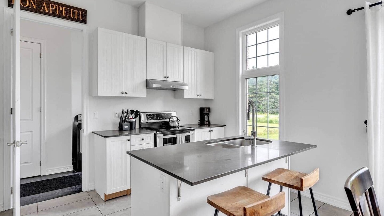 Photo of Kitchen in Carrying Place