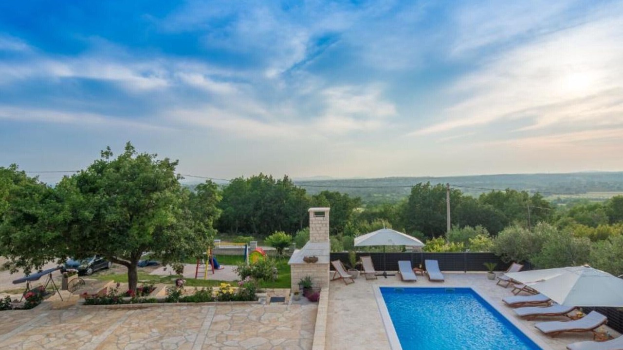 Photo of Outdoor in Lisicici