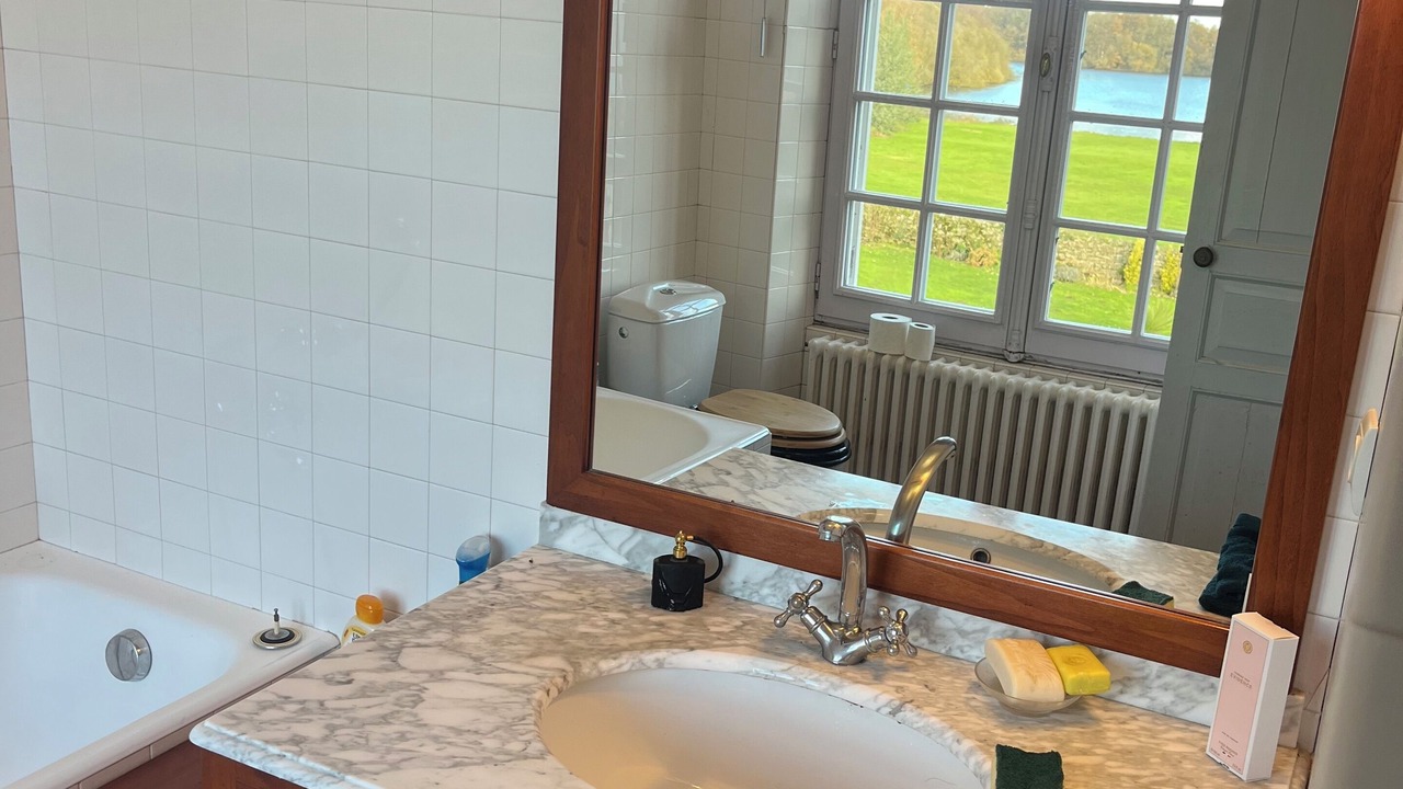 Photo of Bathroom in Languedias