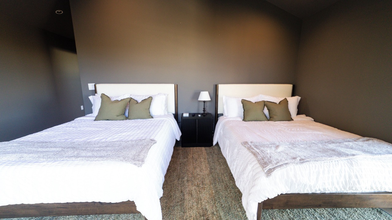 Photo of Bedroom in Greater South River City