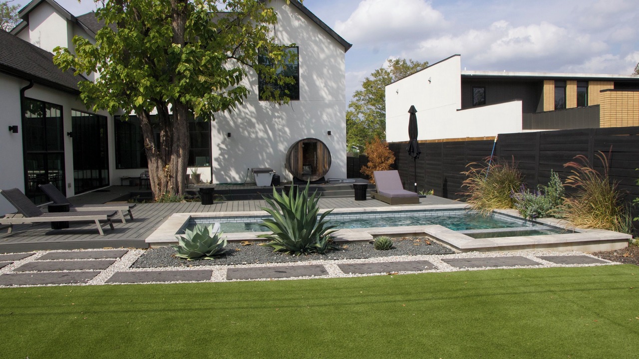 Photo of Outdoor in Greater South River City