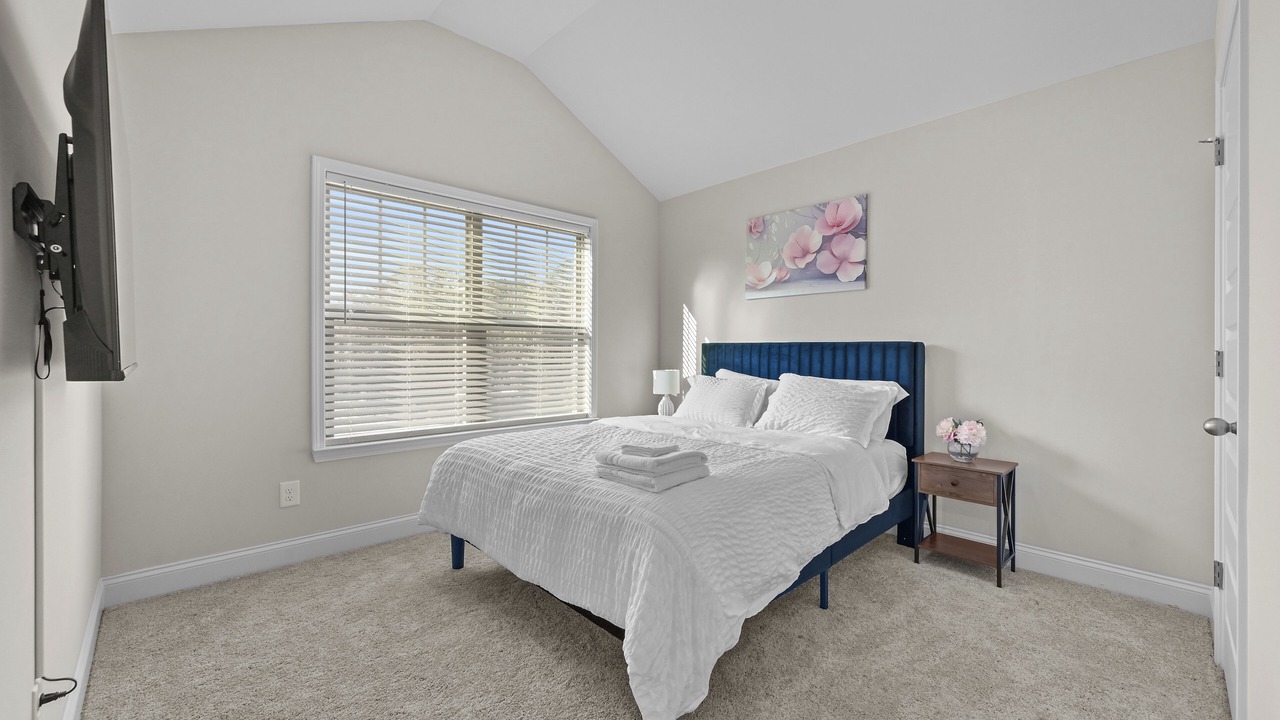 Photo of Bedroom in Lawrenceville