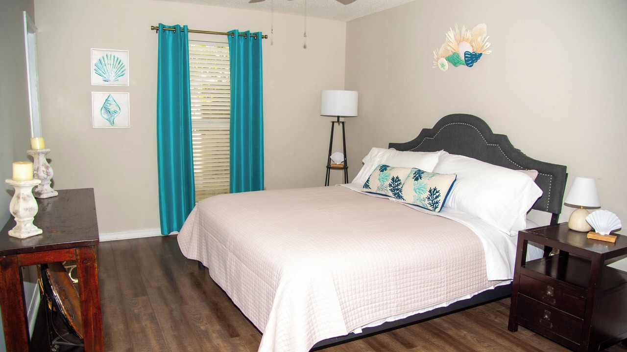 Photo of Bedroom in Niceville