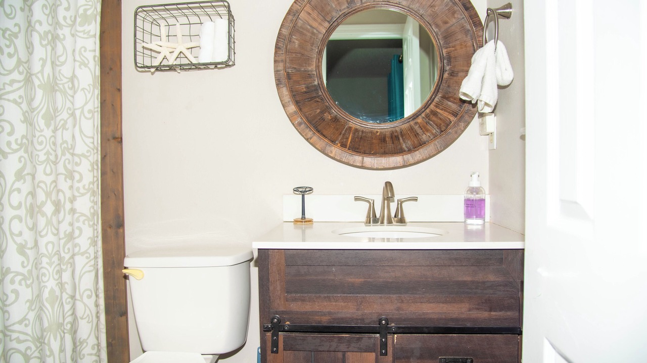 Photo of Bathroom in Niceville
