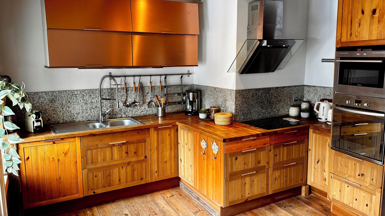 Photo of Kitchen in Saint-Jean-d'Arves