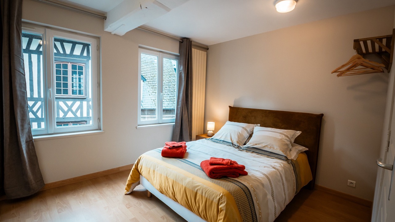Photo of Bedroom in Pont-Audemer