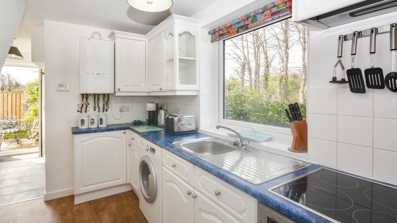 Photo of Kitchen in St Merryn