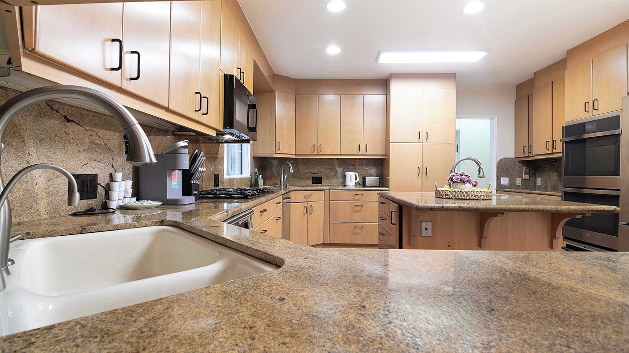 Photo of Kitchen in Greater Wilshire - Hancock Park
