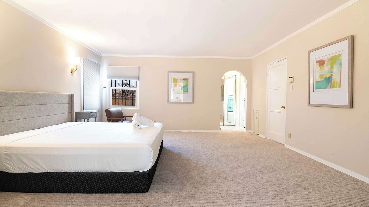 Photo of Bedroom in Greater Wilshire - Hancock Park