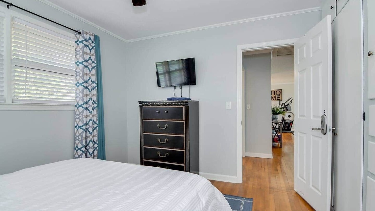 Photo of Bedroom in National Hills