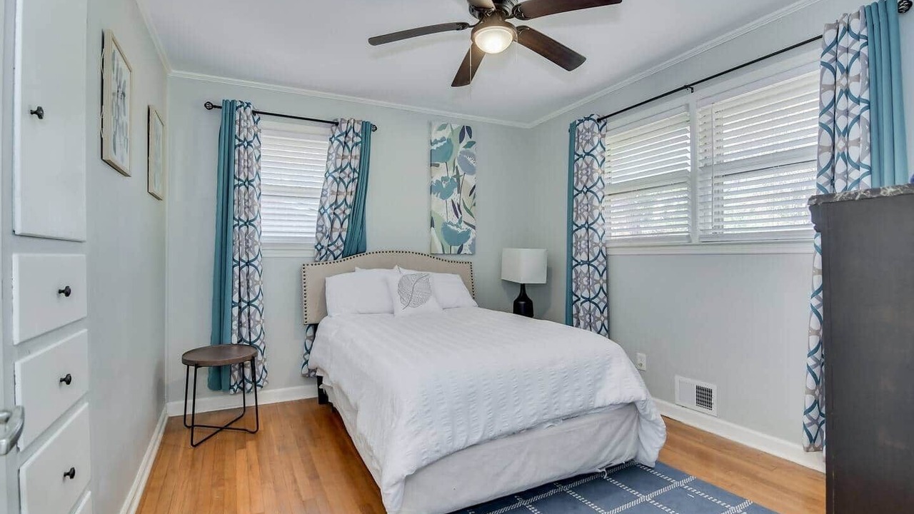 Photo of Bedroom in National Hills