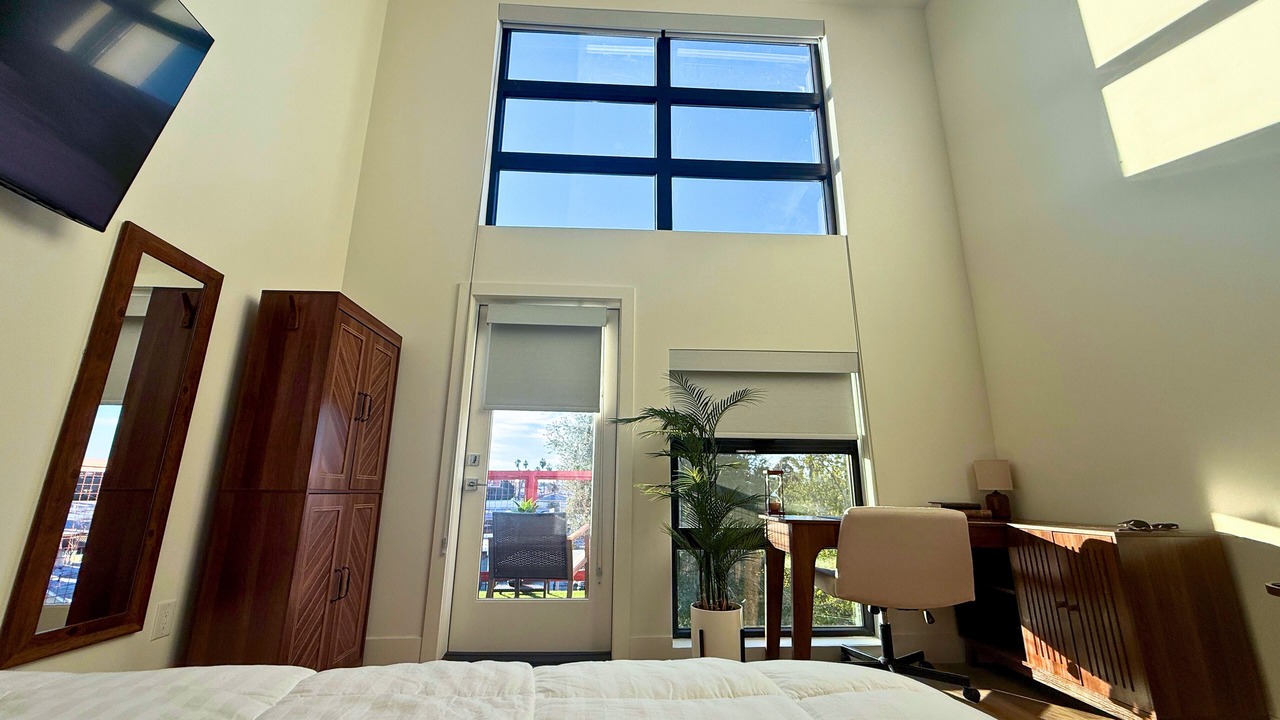 Photo of Bedroom in NoHo Arts District