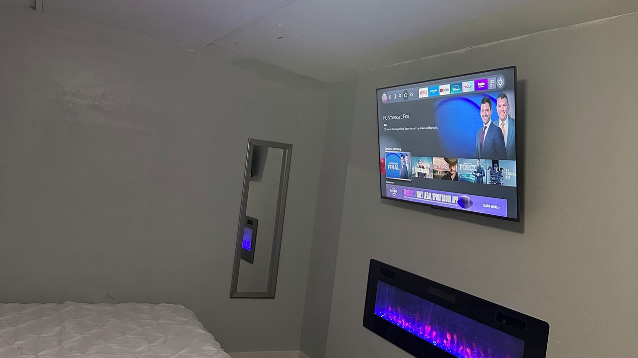 Photo of Bedroom in Miami Gardens