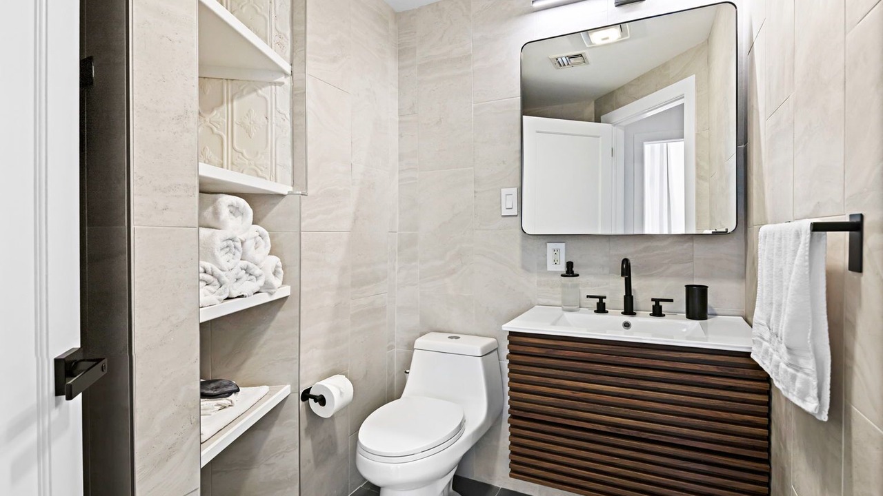 Photo of Bathroom in Hoboken