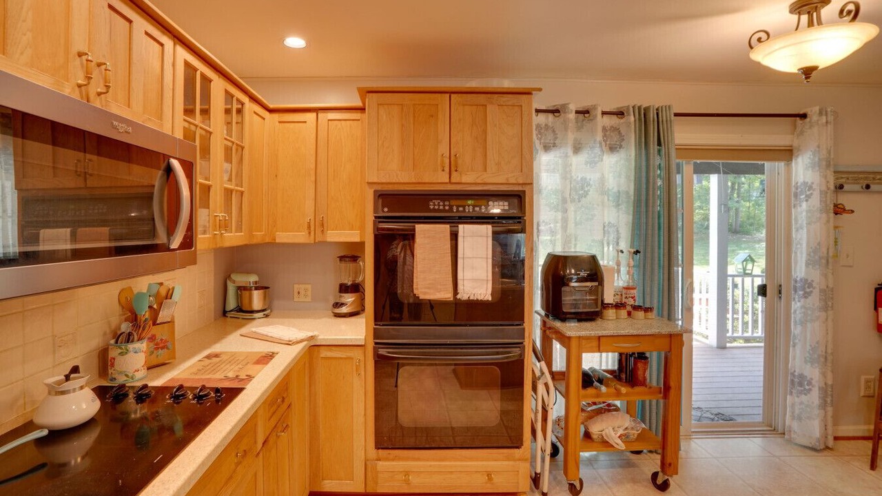 Photo of Others in Pittsfield