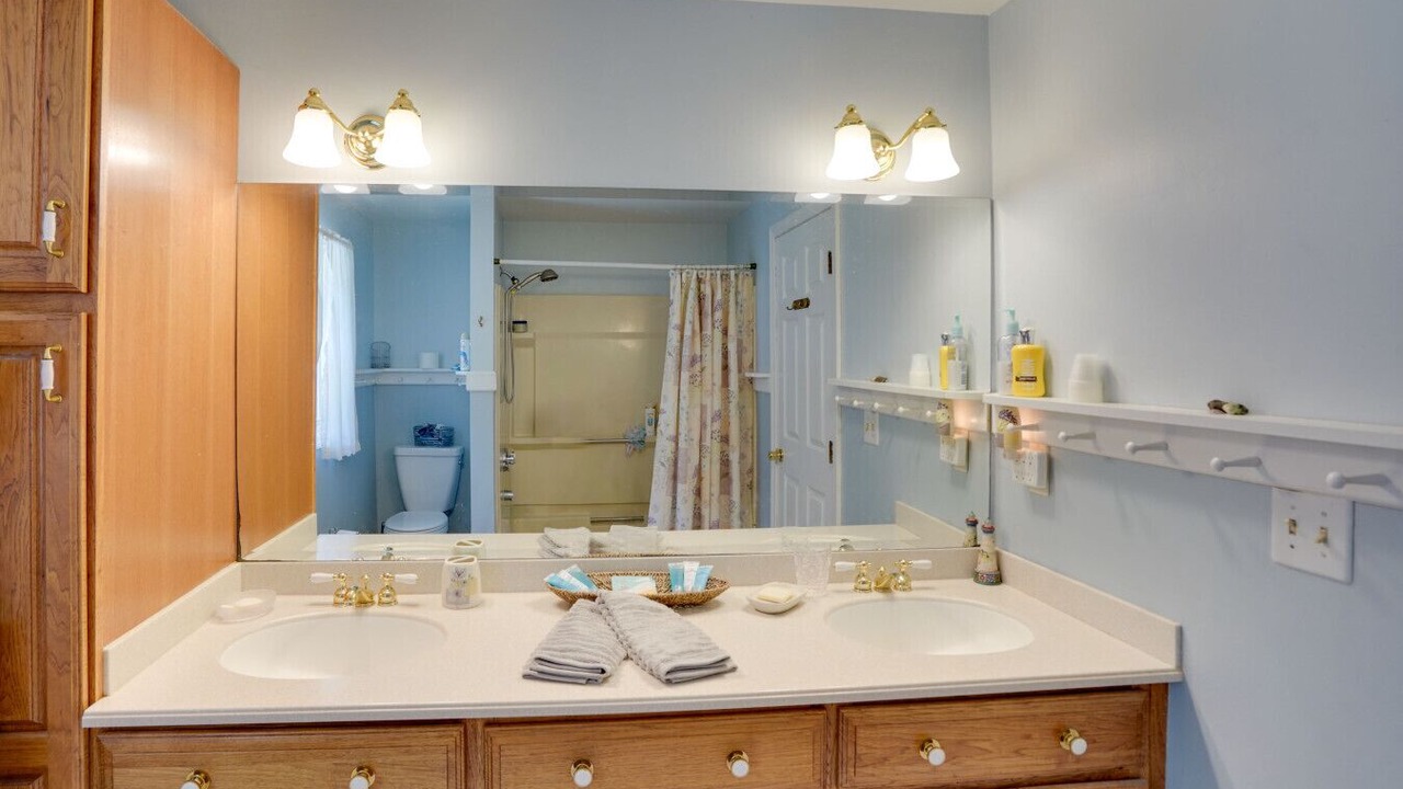 Photo of Bathroom in Pittsfield