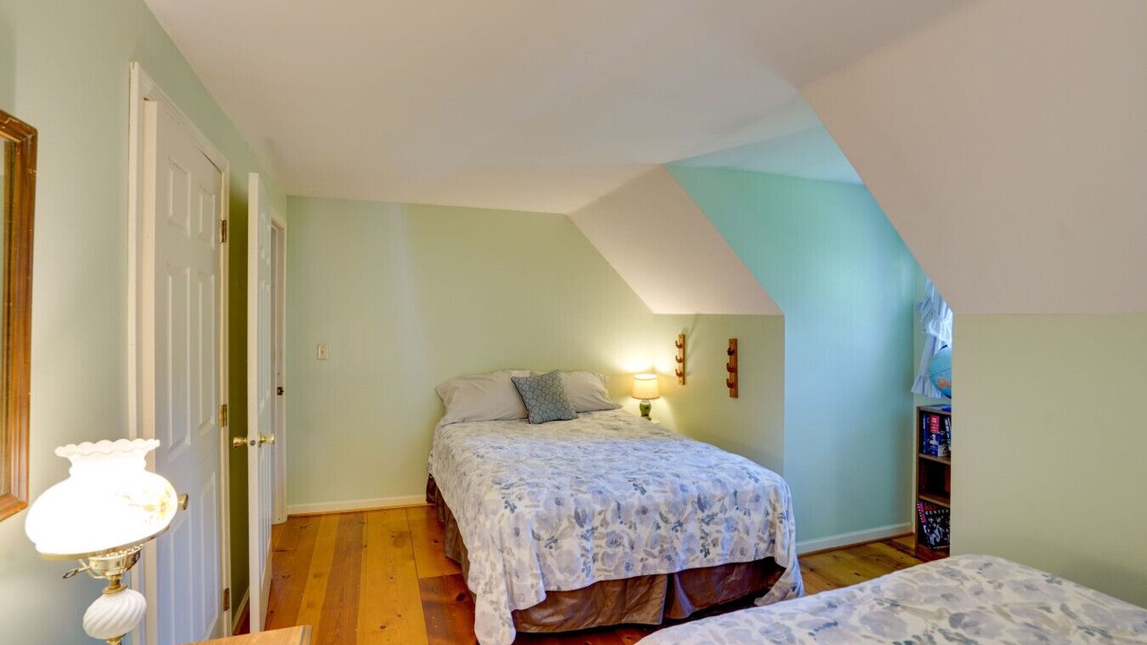 Photo of Others in Pittsfield