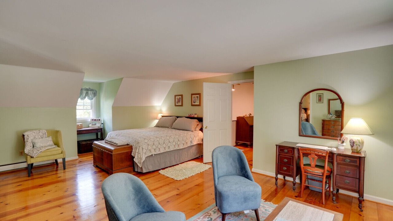 Photo of Others in Pittsfield