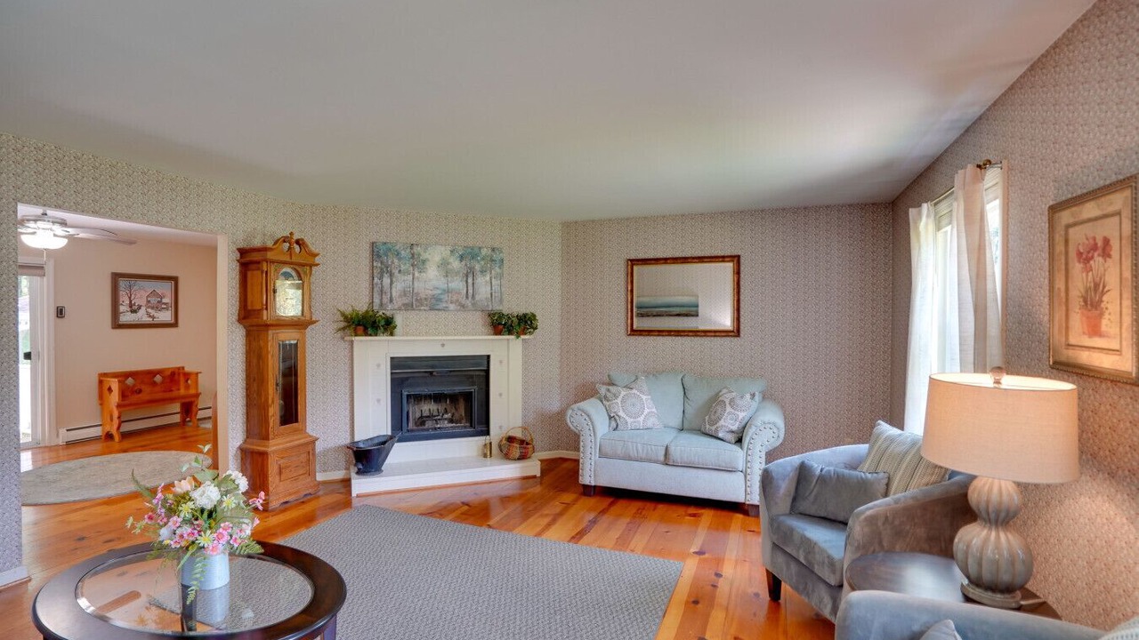 Photo of Bedroom in Pittsfield