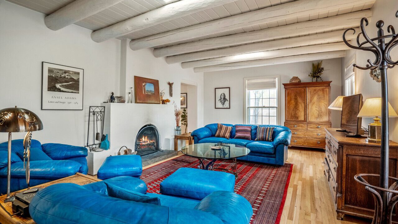 Photo of Livingroom in Santa Fe