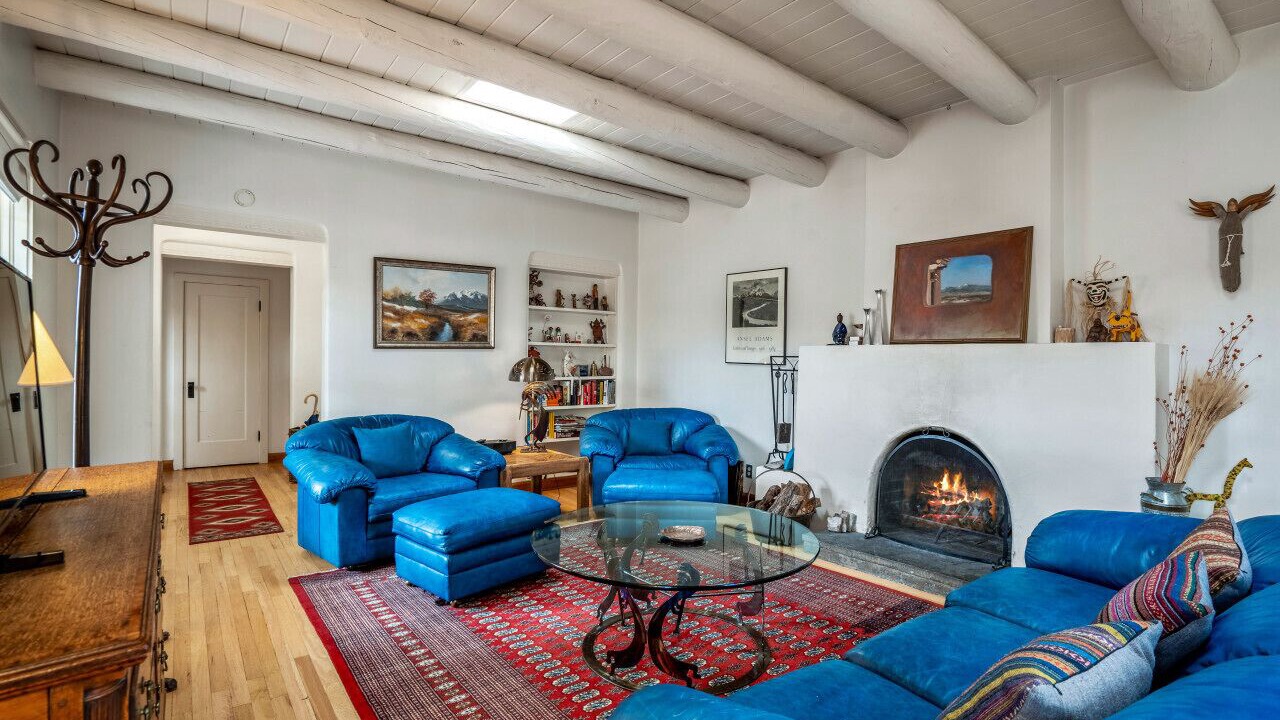 Photo of Livingroom in Santa Fe