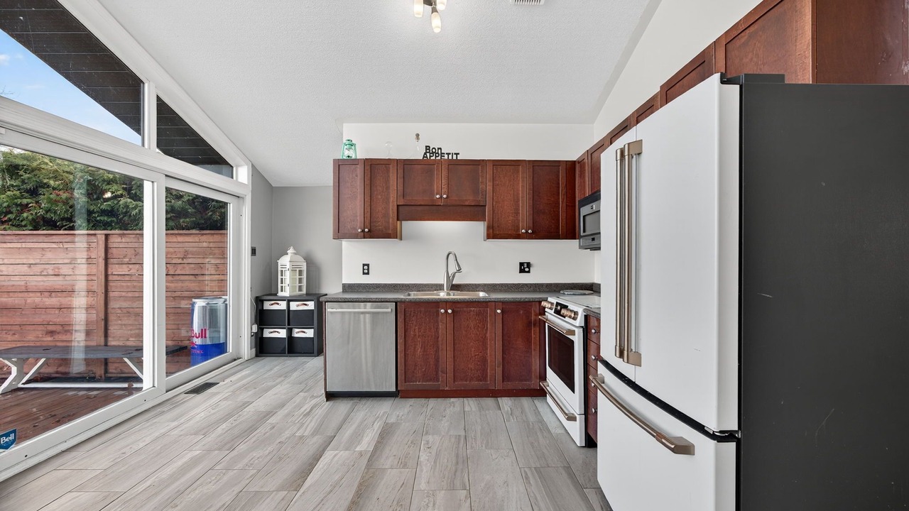 Photo of Kitchen in Oro-Medonte