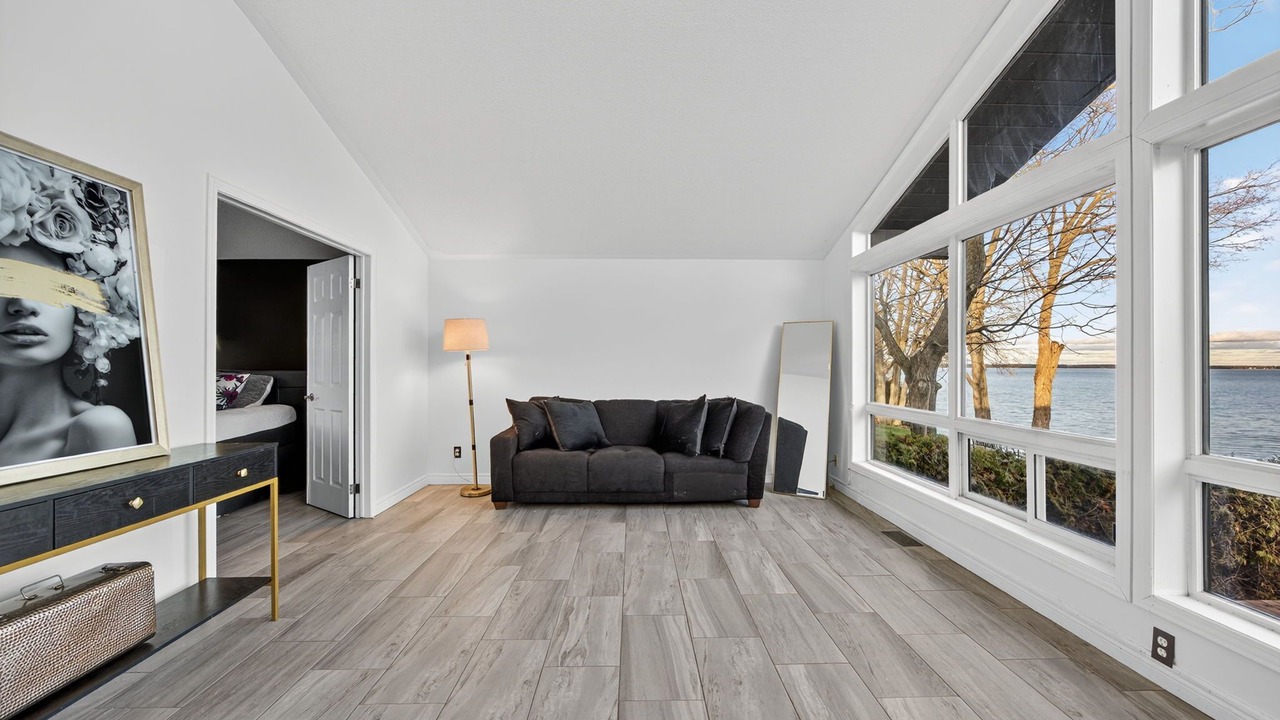 Photo of Livingroom in Oro-Medonte