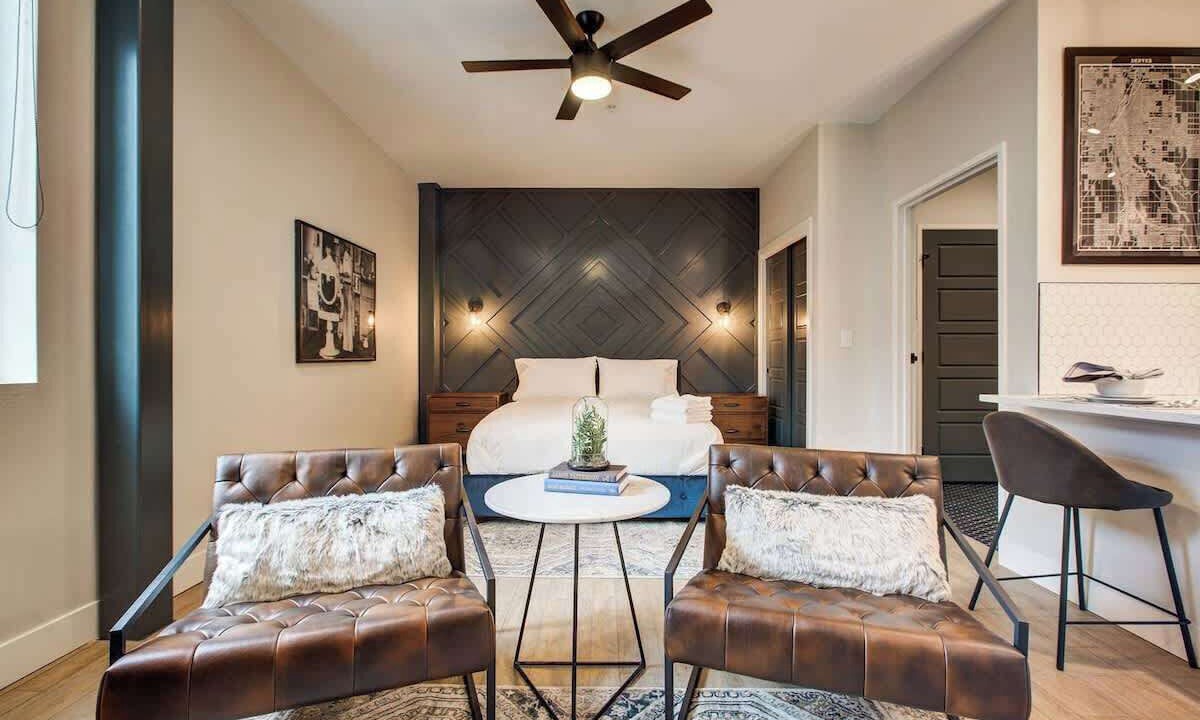 Photo of Livingroom in Berkeley
