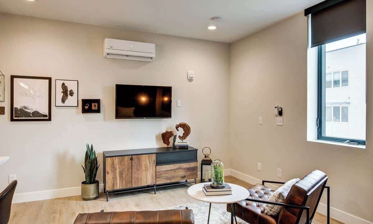 Photo of Livingroom in Berkeley