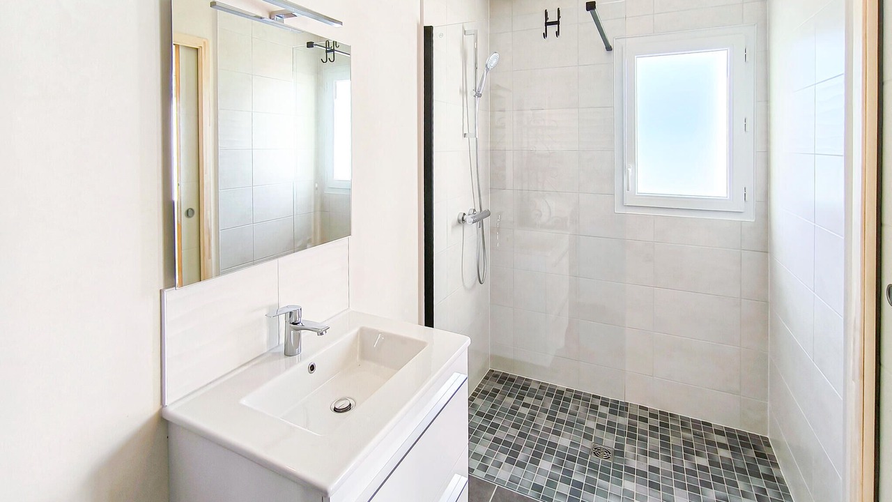 Photo of Bathroom in La Jonchere