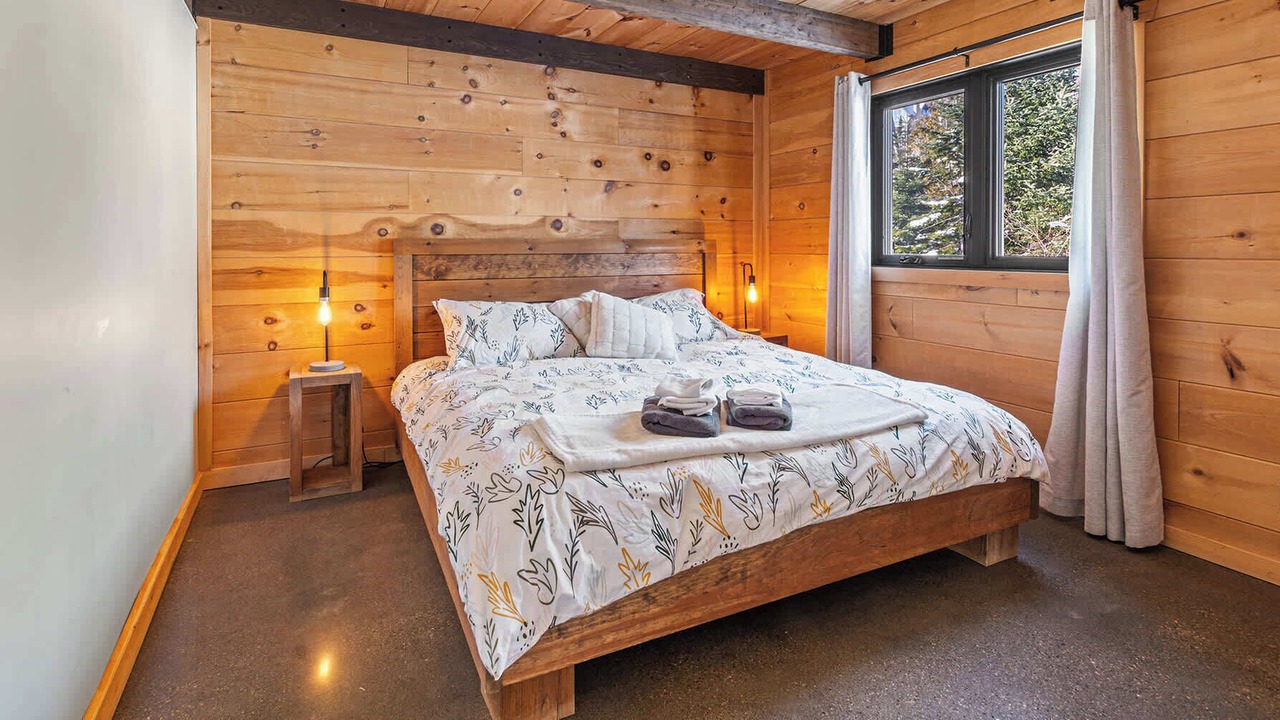 Photo of Bedroom in Saint-Joseph-de-la-Rive