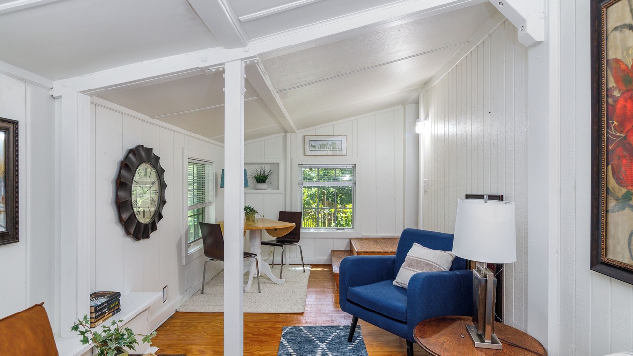 Photo of Livingroom in Blacksburg
