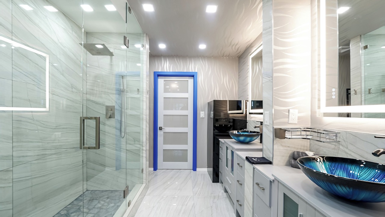 Photo of Bathroom in Lighthouse Point