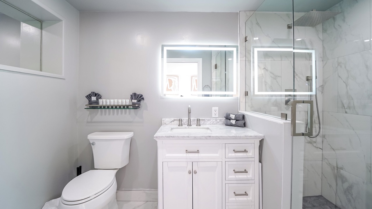 Photo of Bathroom in Lighthouse Point