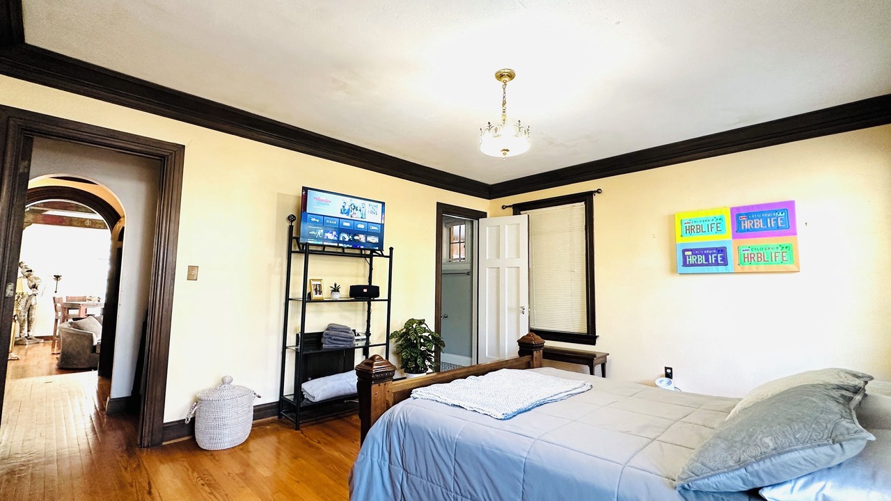 Photo of Bedroom in Ada
