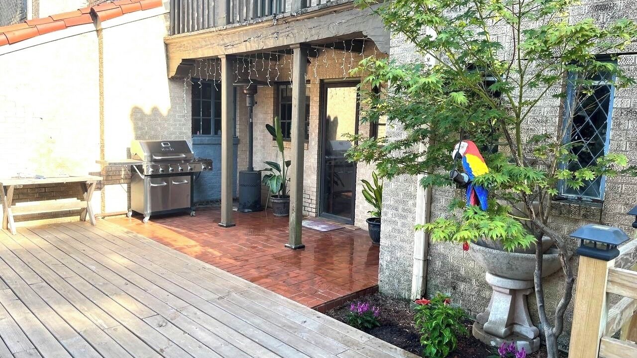 Photo of Patio Balcony in Ada