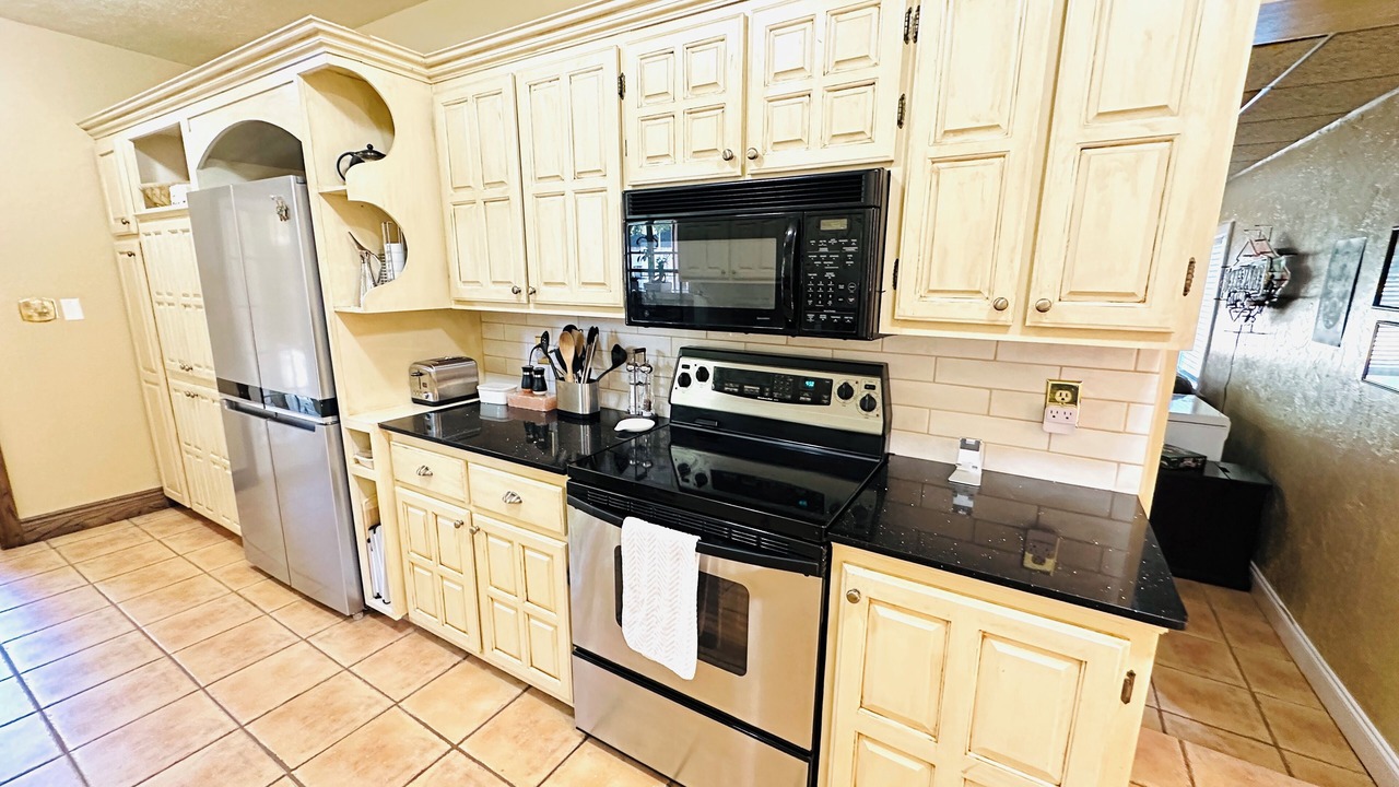 Photo of Kitchen in Ada