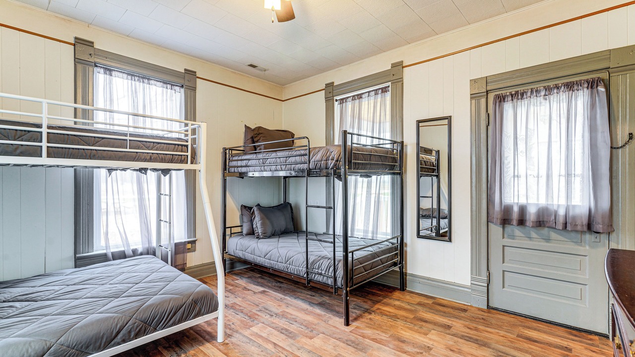 Photo of Bedroom in Hermann