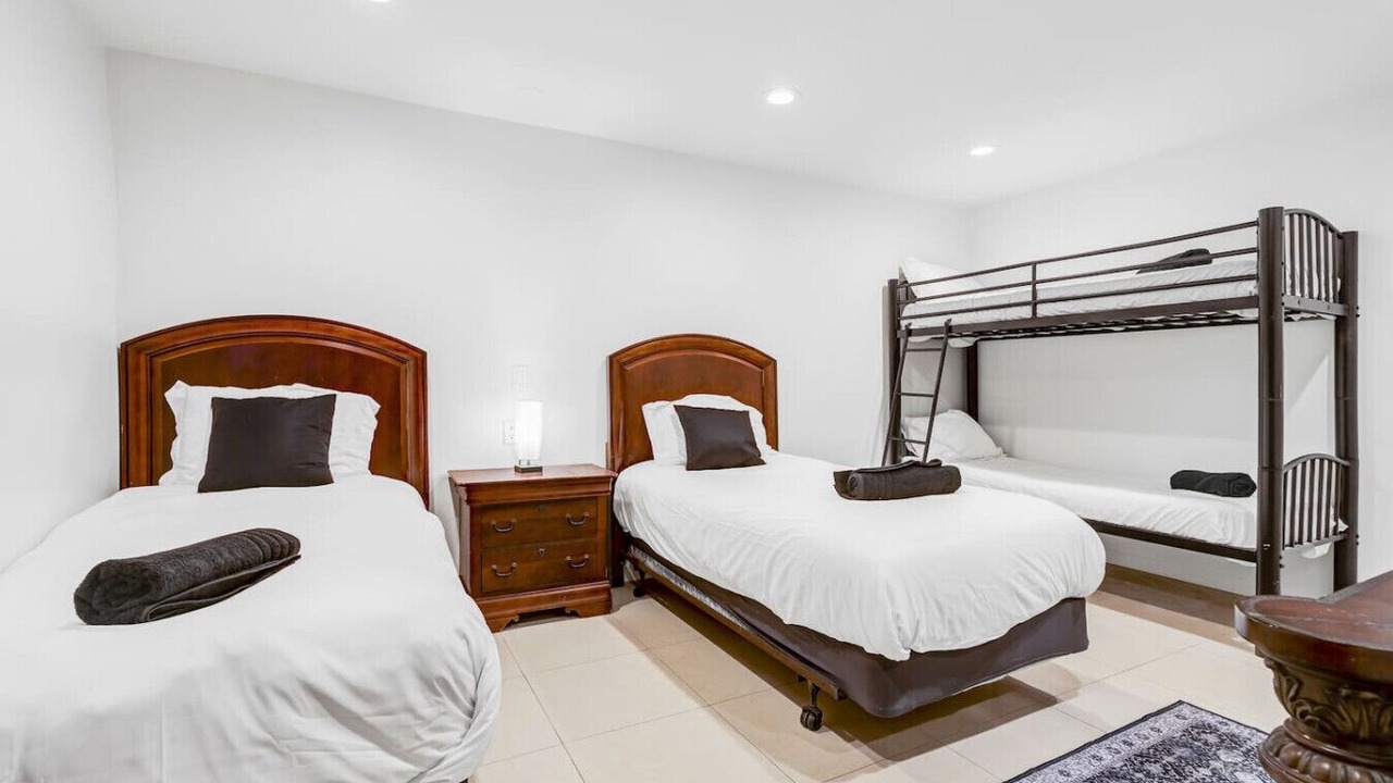 Photo of Bedroom in Woodridge