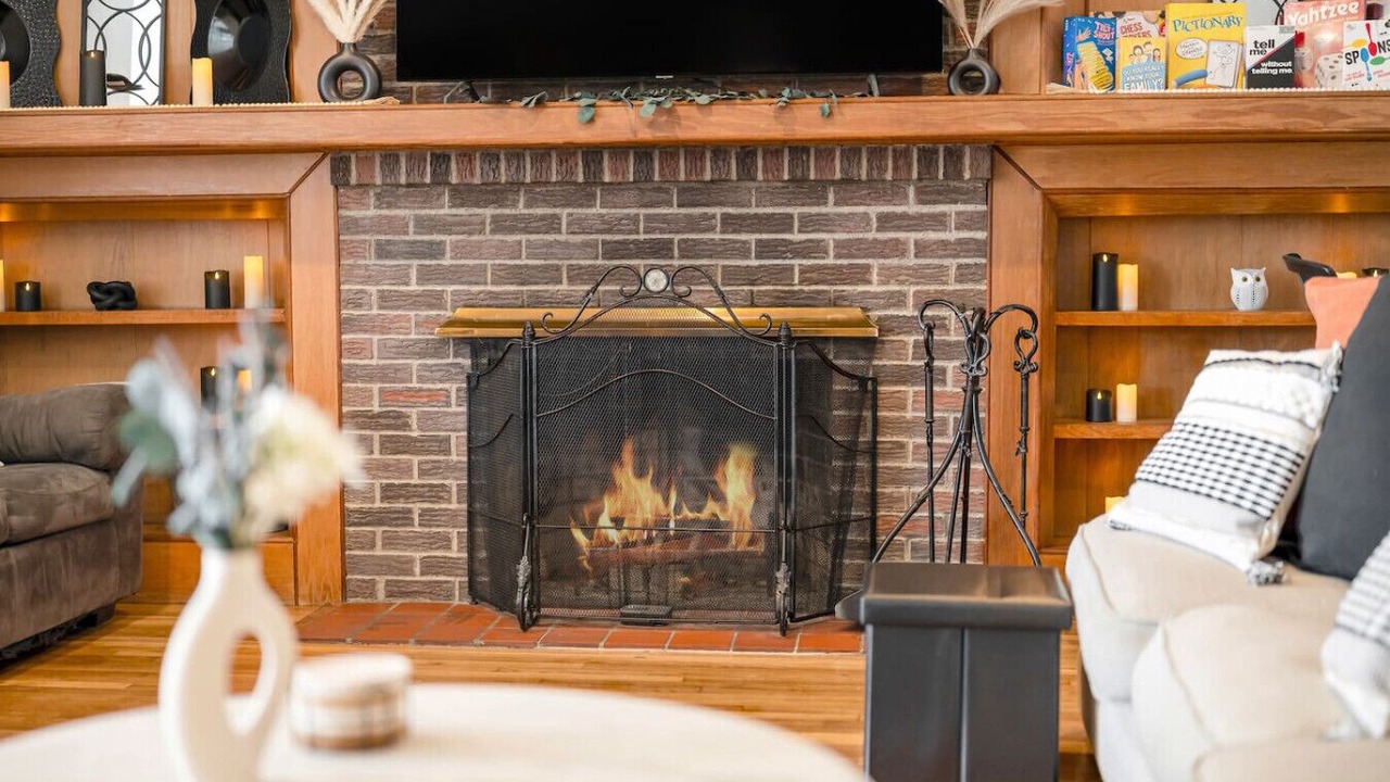 Photo of Livingroom in Woodridge
