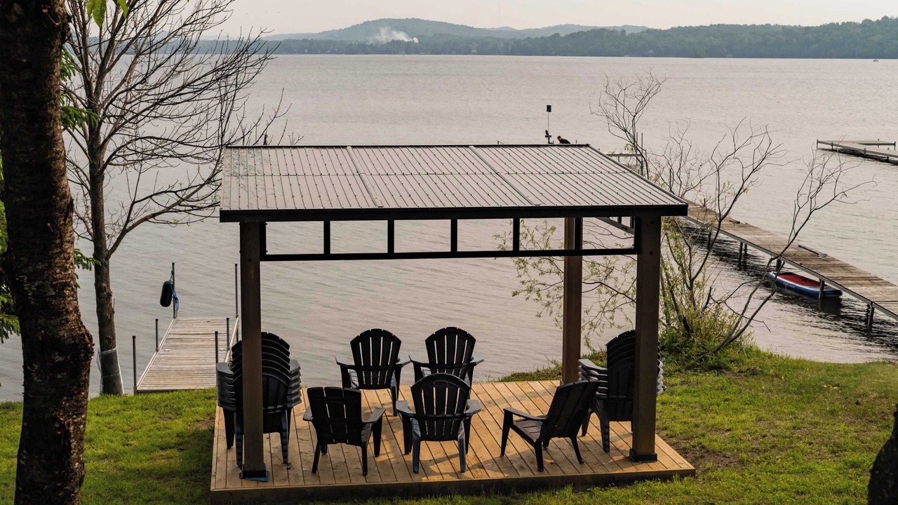 Photo of Patio Balcony in Lac-des-Plages