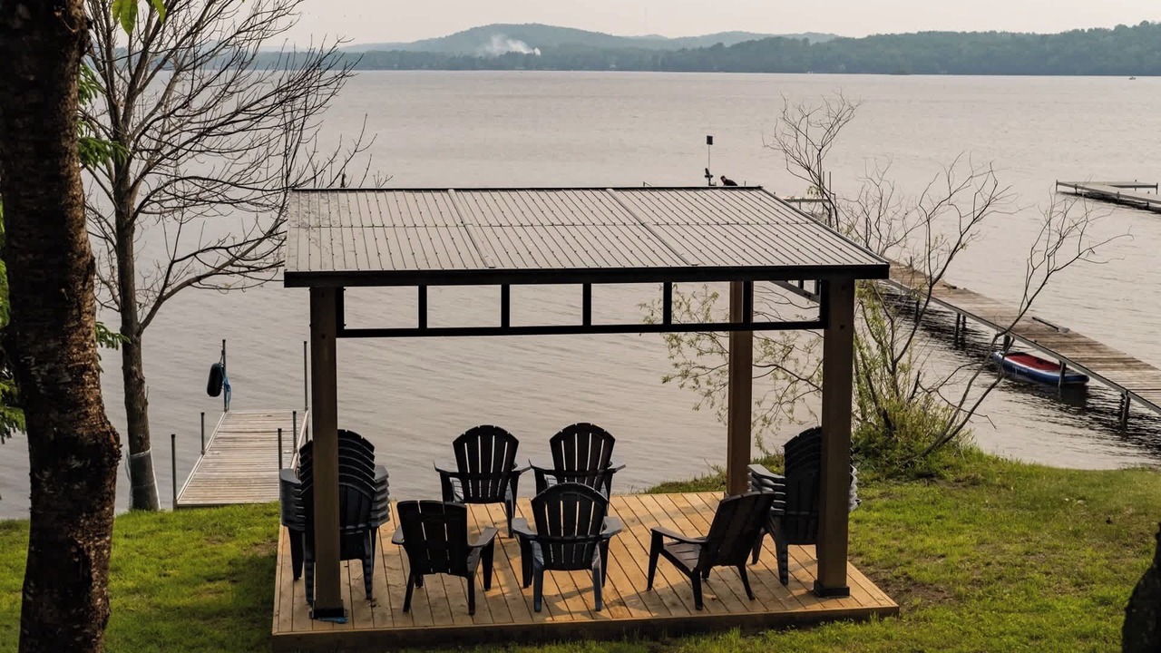 Photo of Patio Balcony in Lac-des-Plages