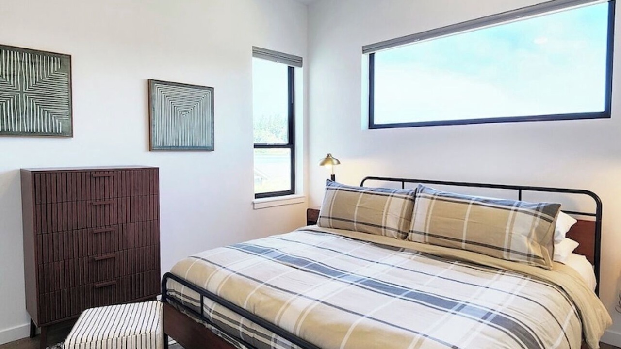 Photo of Bedroom in Waldport