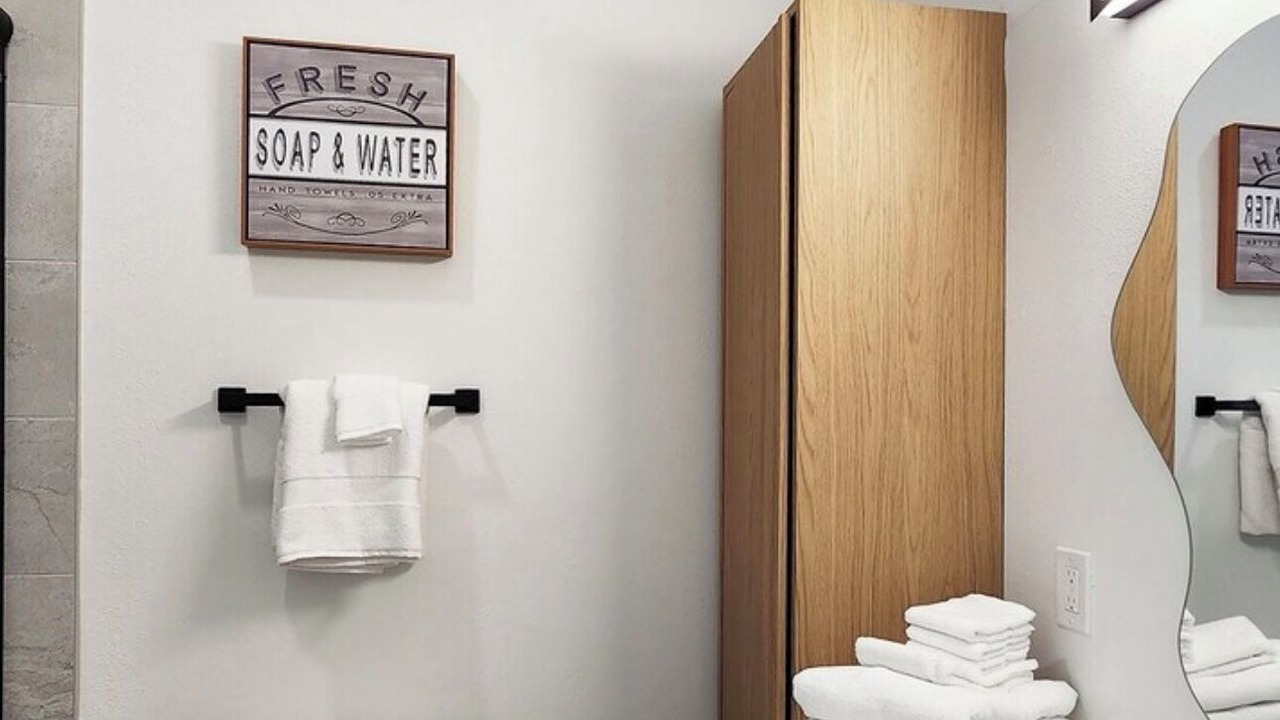 Photo of Bathroom in Waldport