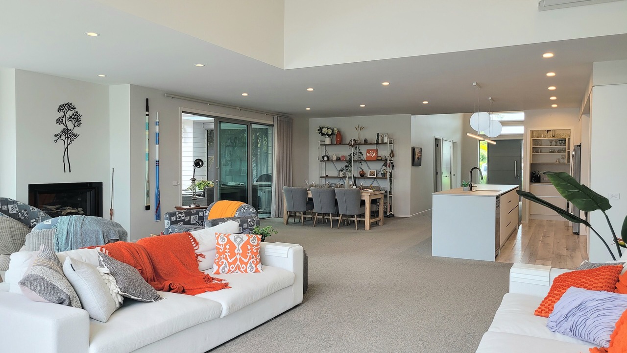 Photo of Livingroom in Whitianga