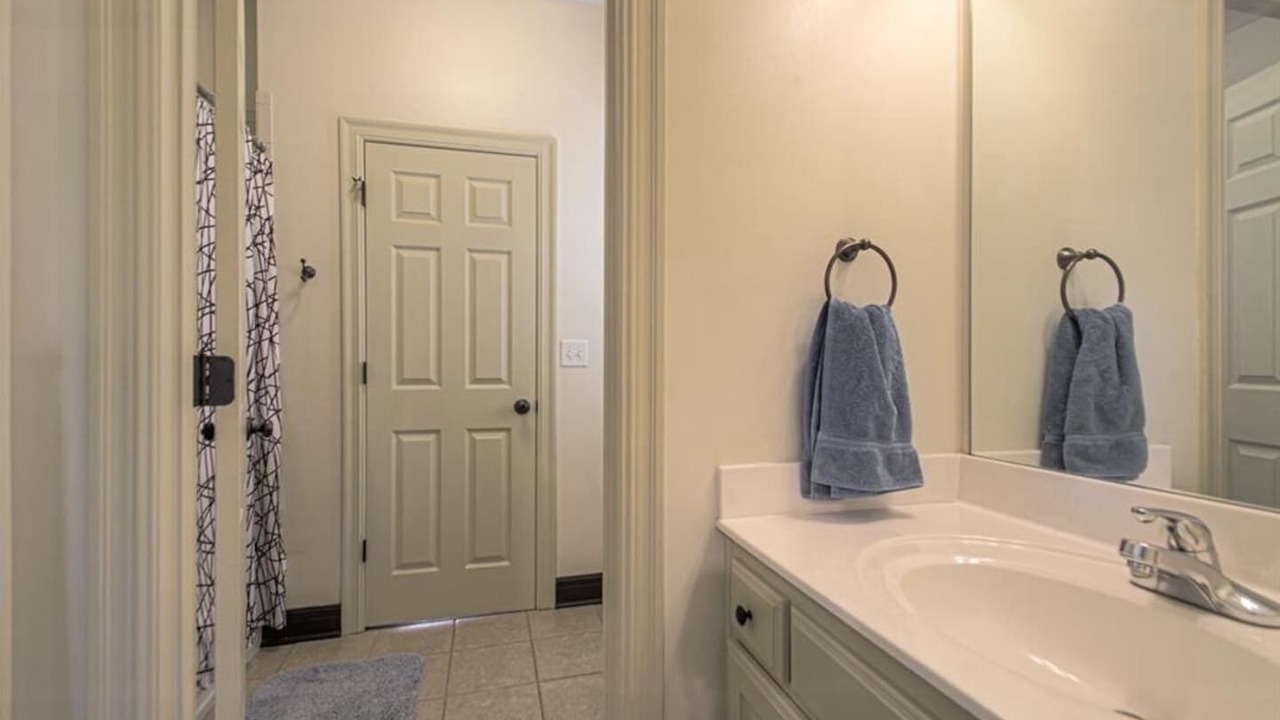 Photo of Bathroom in Liberty