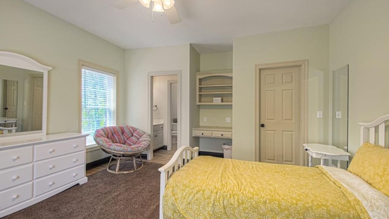 Photo of Bedroom in Liberty